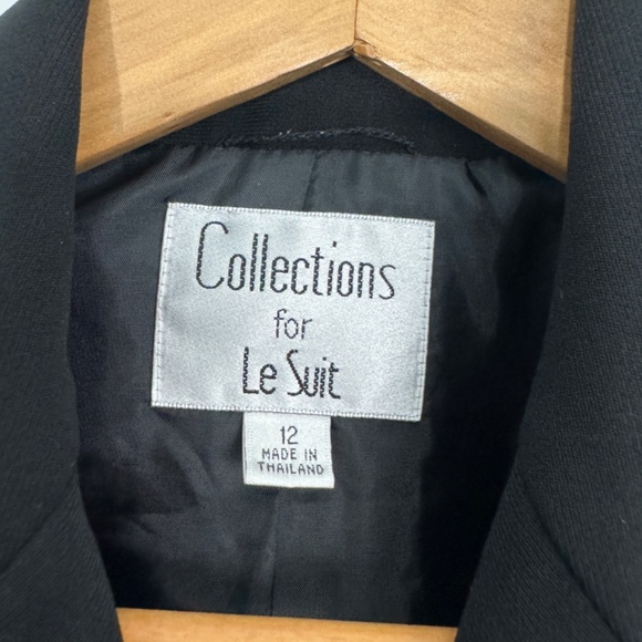 Collections for Le Suit Women’s Size 12 Black Collared Button Blazer Jacket - Picture 3 of 5